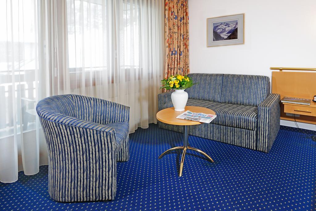 Alpenrose Hotel Zermatt Værelse billede