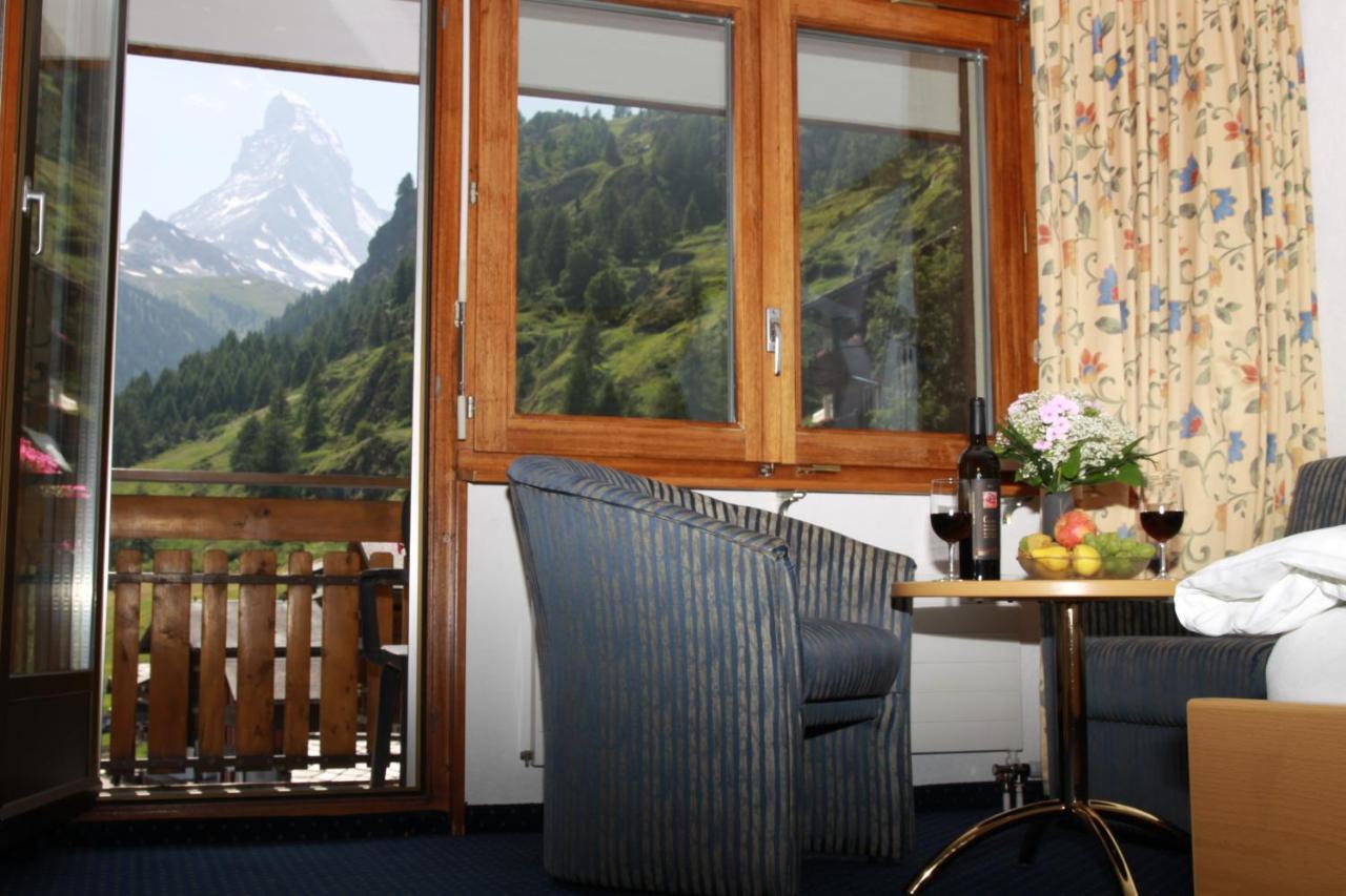 Alpenrose Hotel Zermatt Værelse billede